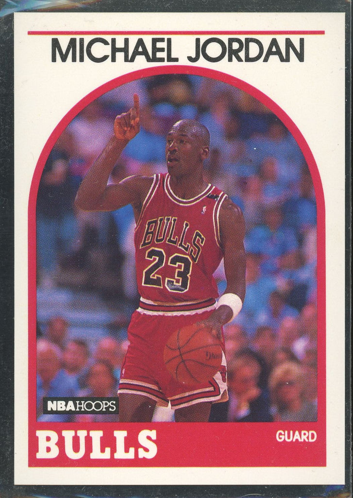 1989-90 MICHAEL JORDAN - NBA Hoops Basketball Card # 200 - CHICAGO BULLS MT